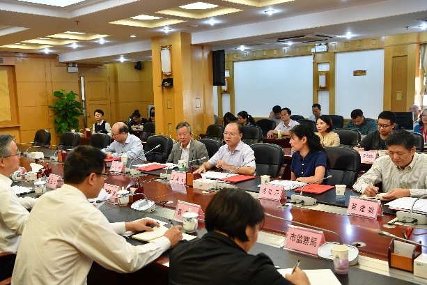 1542619114178297.jpg 董事長(zhǎng)王雙飛獲南寧市人民政府參事聘書2-a7432d9f-b54c-4e7c-8d74-0ed960b6df09.jpg